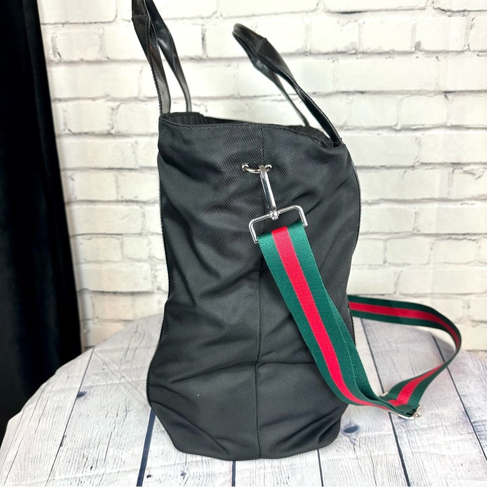 GUCCI black leather and nylon travel over-night crossbody bag LIKE NEW - Picture 5 of 16